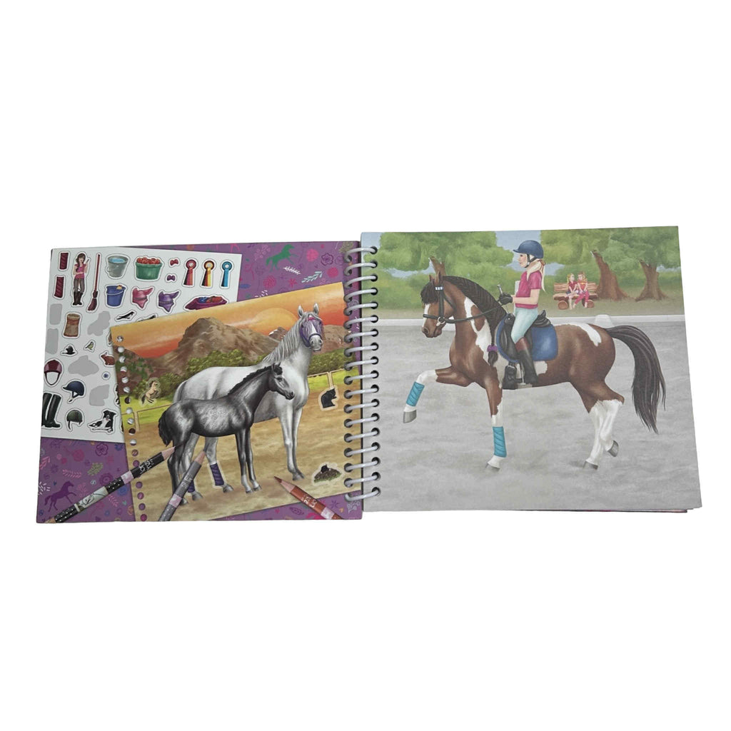 Horse Dreams Pocket Colouring Book